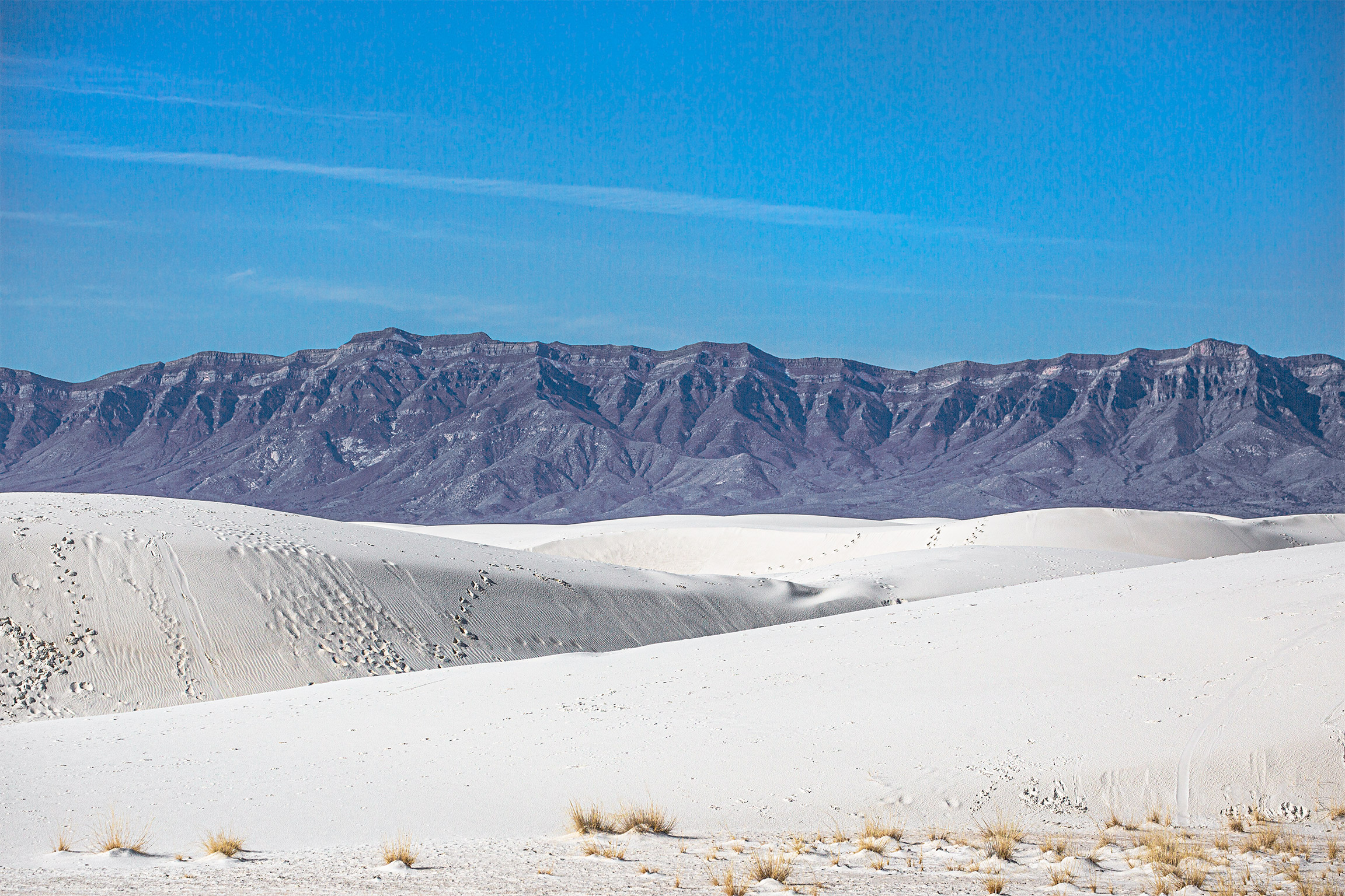 Vision of the dunes and mountains